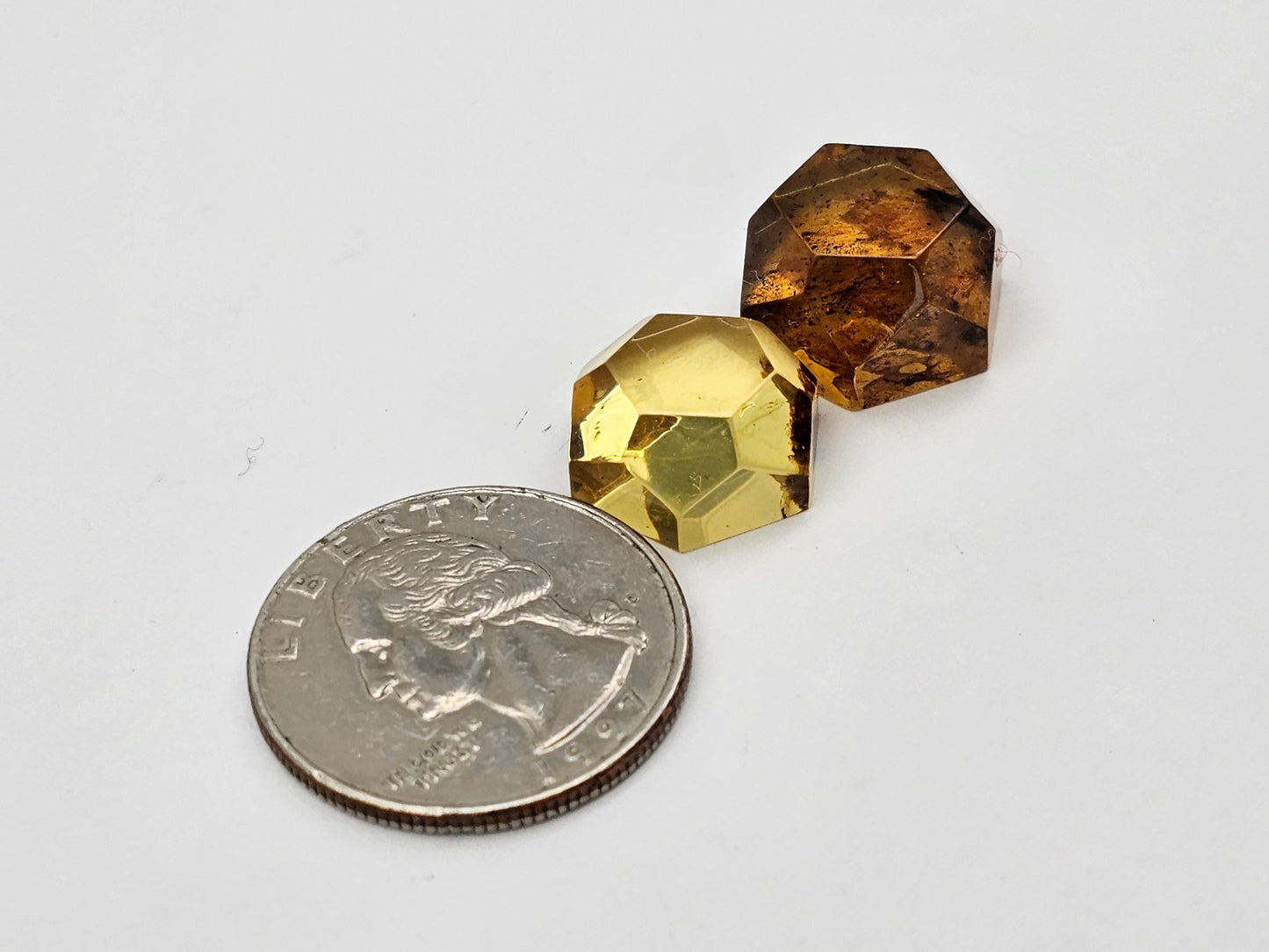 Amber half faceted set