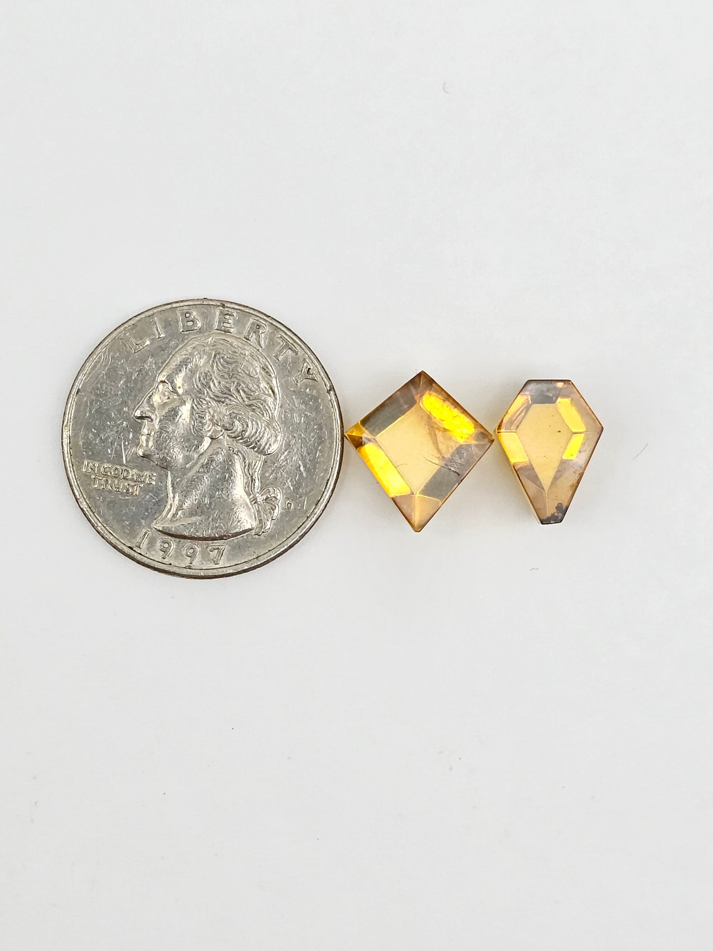 Amber Geometric Cabochon