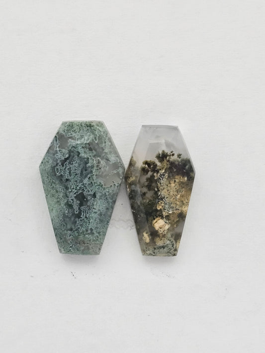 Moss agate coffin cabochon set
