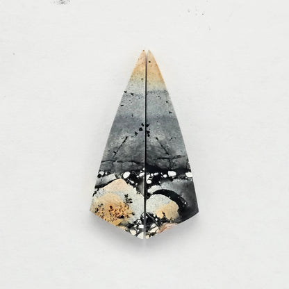 Maligano Jasper cabochon pair