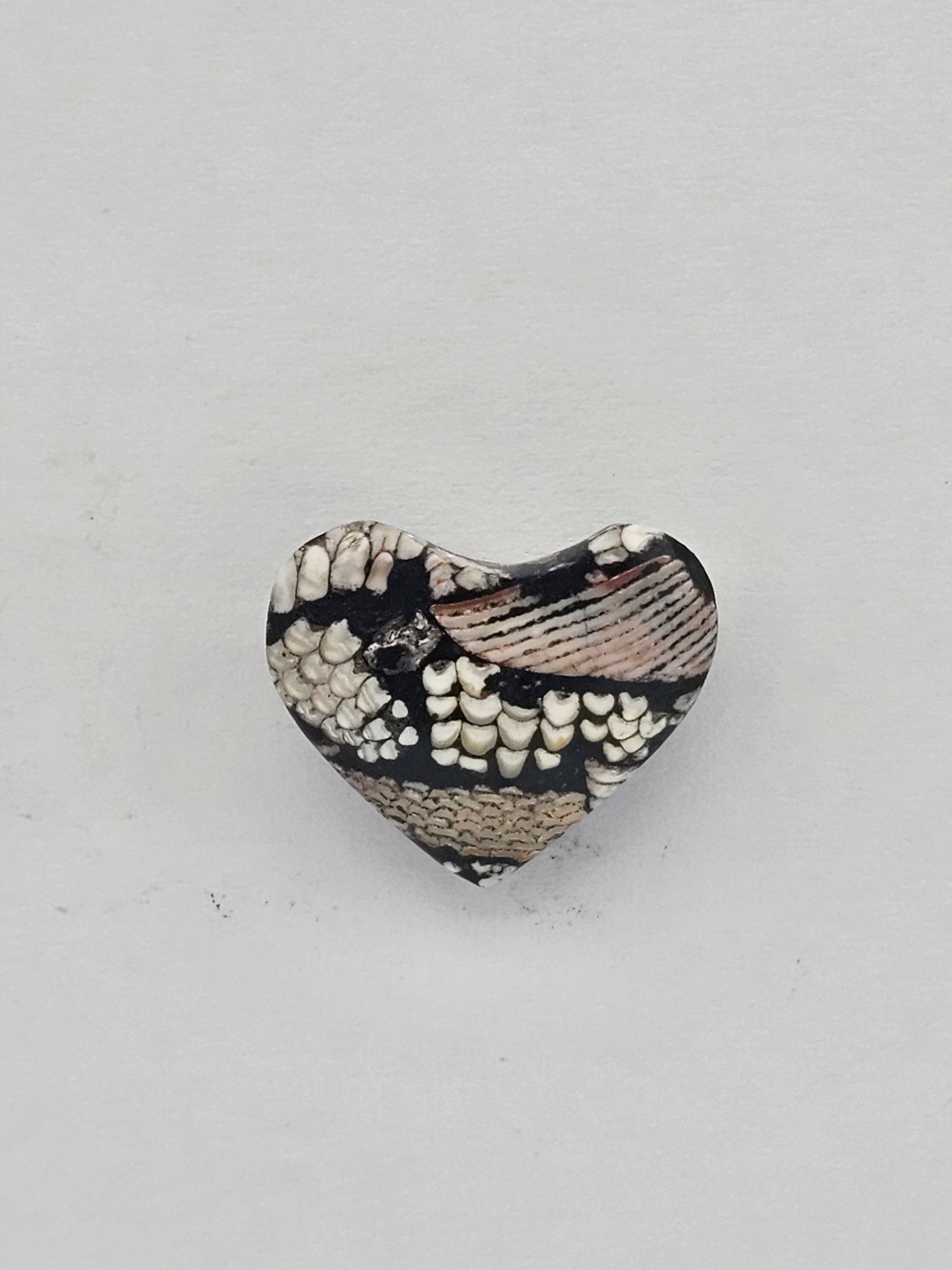 Snake skin agate heart cabochon