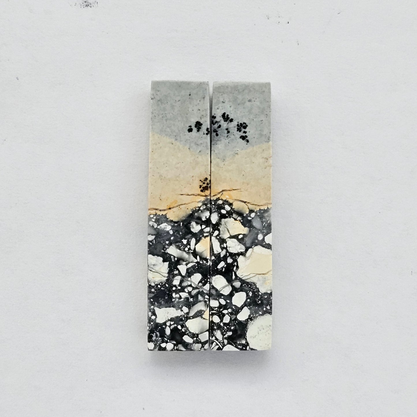 Maligano Jasper cabochon pair