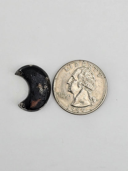 Snake skin agate moon cabochon