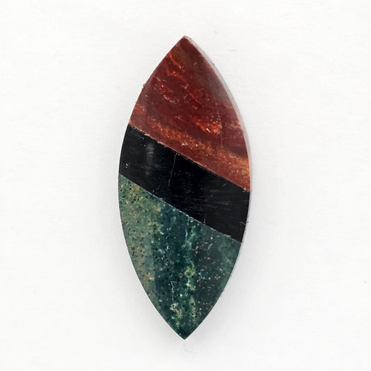 Intarsia inlay cabochon with agate and obsidian