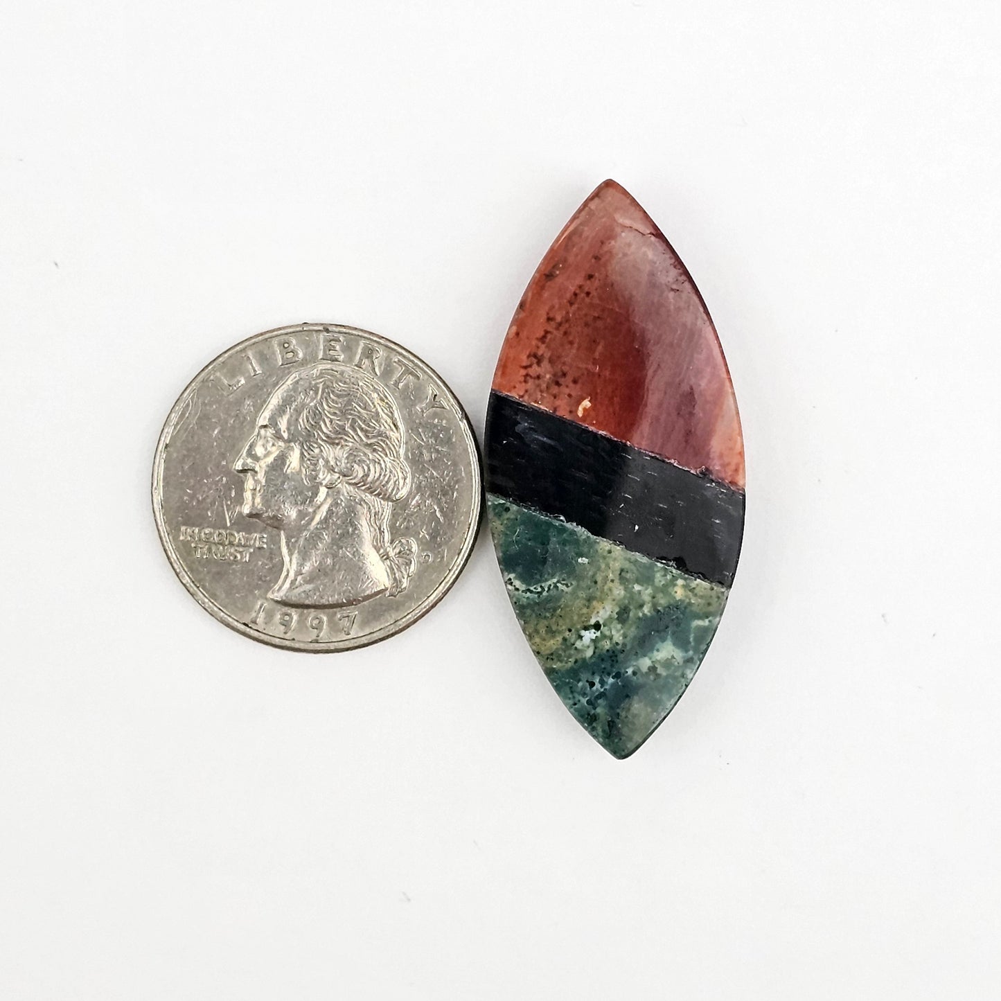 Intarsia inlay cabochon with agate and obsidian