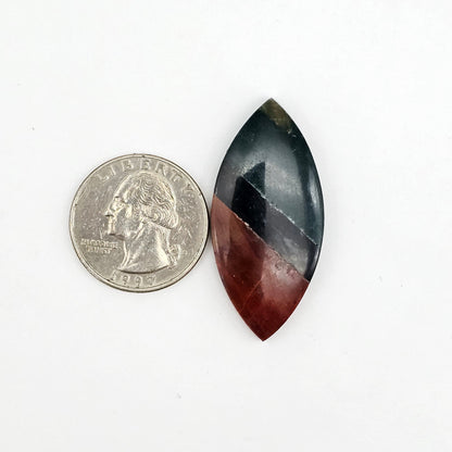 Intarsia inlay cabochon with agate and obsidian