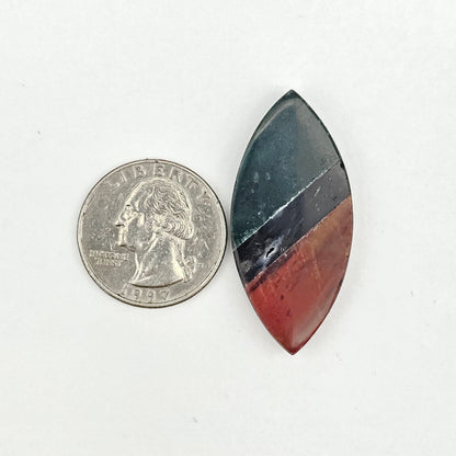 Intarsia inlay cabochon with agate and obsidian
