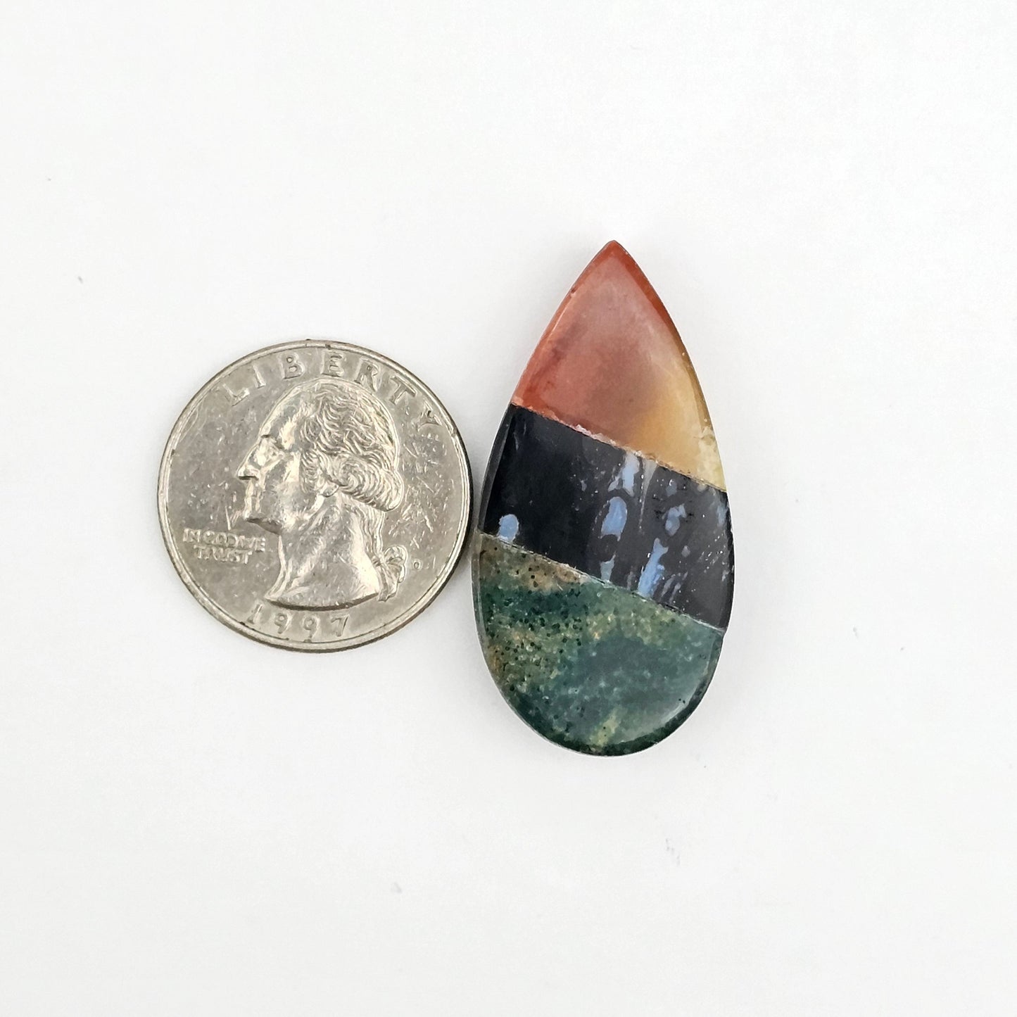 Intarsia inlay cabochon with agate and obsidian