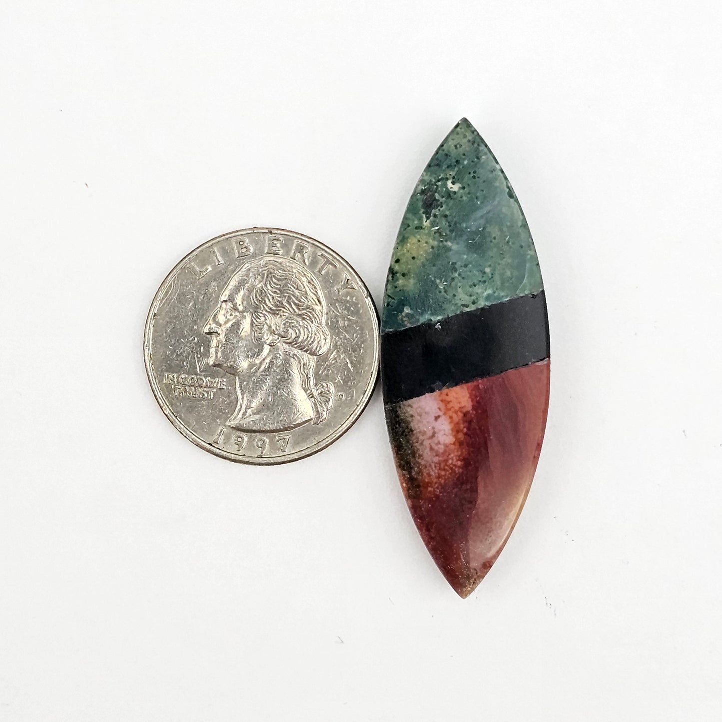 Intarsia inlay cabochon with agate and obsidian