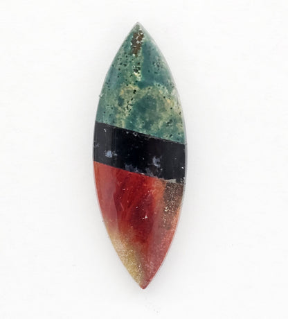 Intarsia inlay cabochon with agate and obsidian