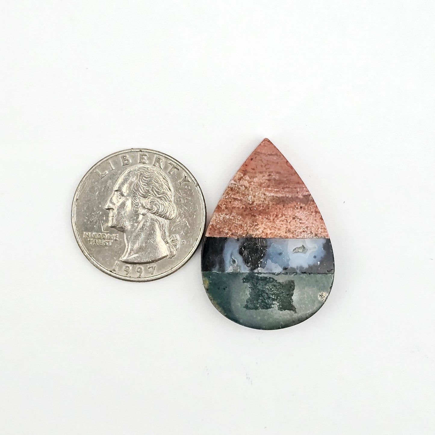 Intarsia inlay cabochon with agate and obsidian