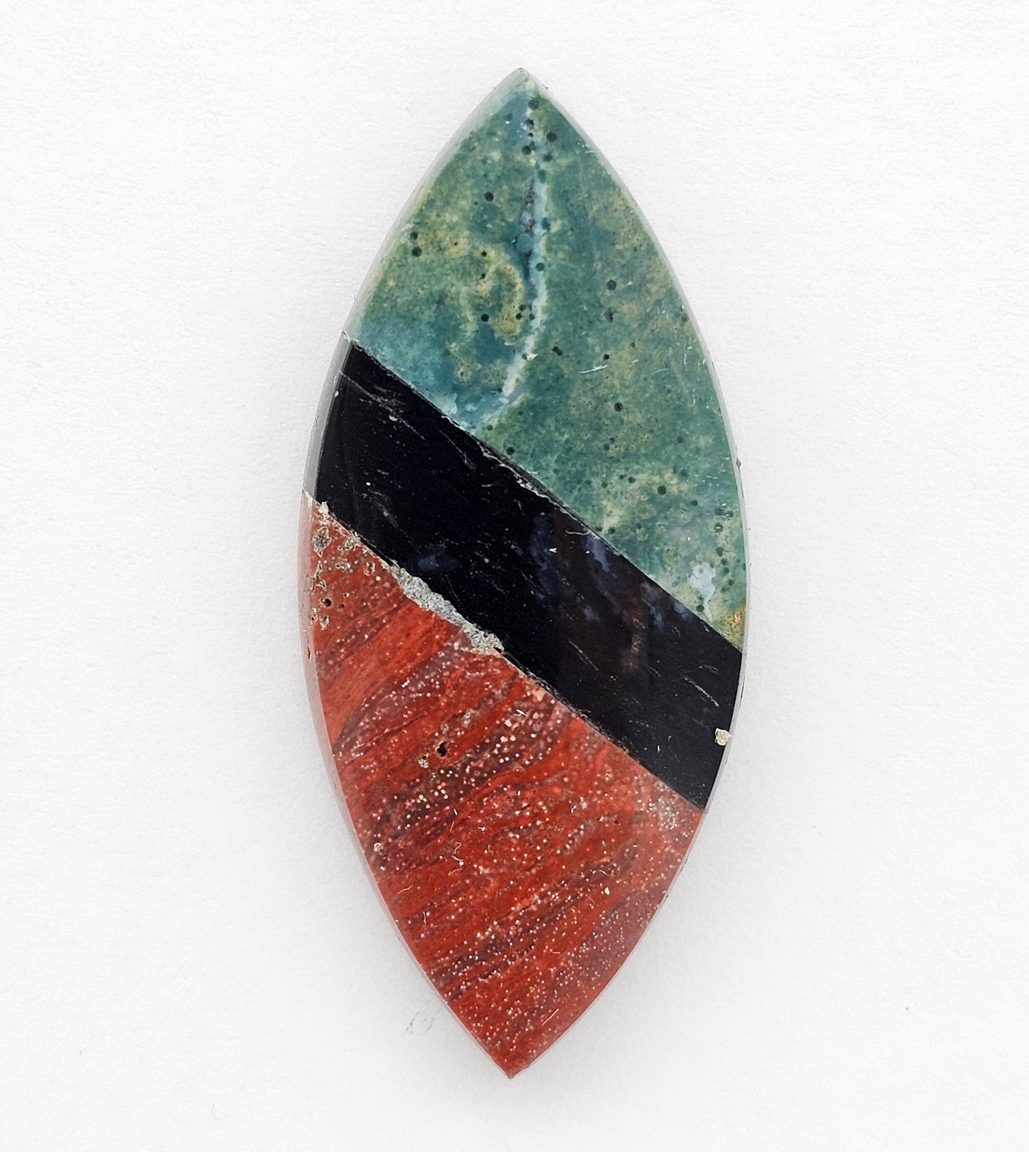 Intarsia inlay cabochon with agate and obsidian