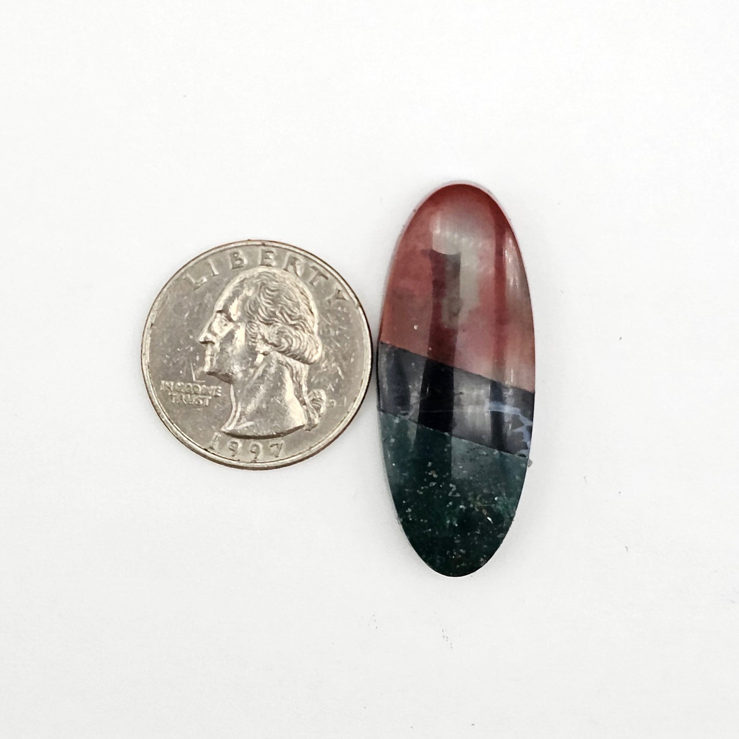 Intarsia inlay cabochon with agate and obsidian