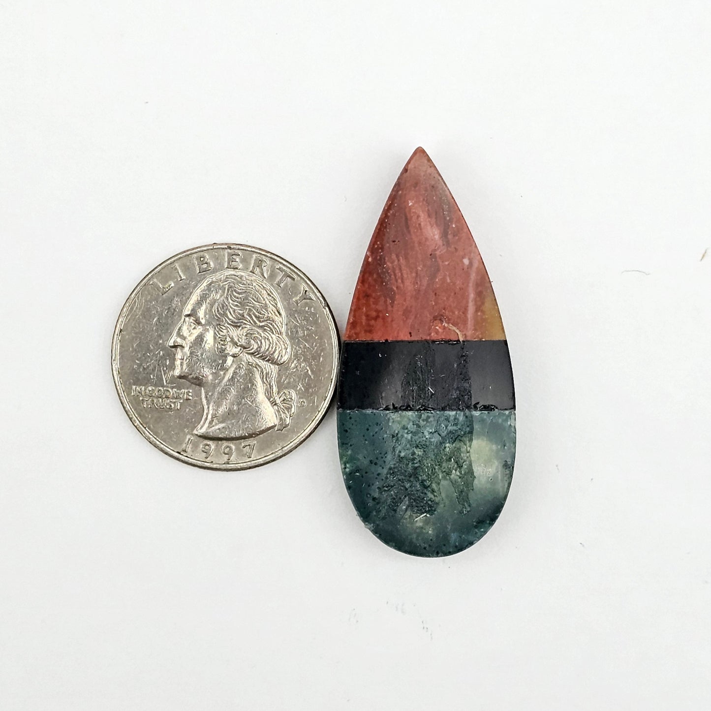 Intarsia inlay cabochon with agate and obsidian