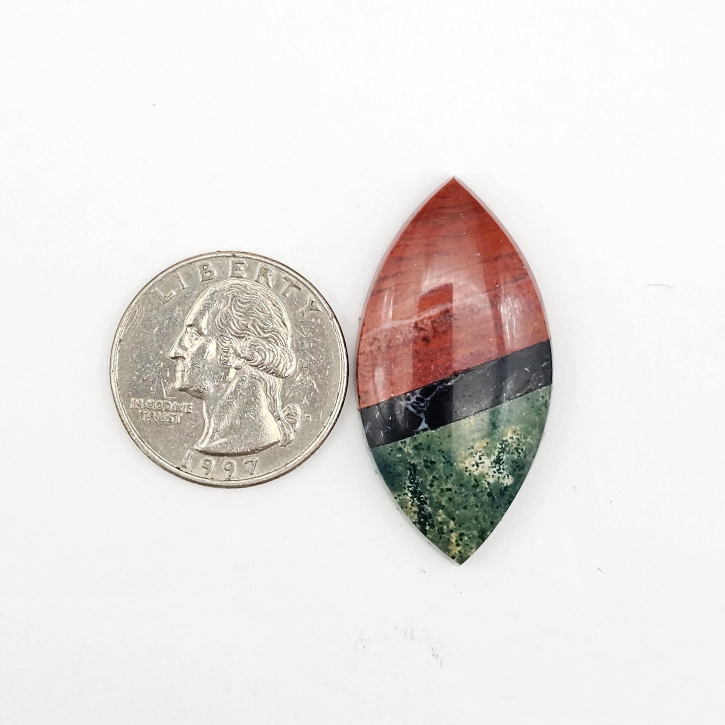 Intarsia inlay cabochon with agate and obsidian