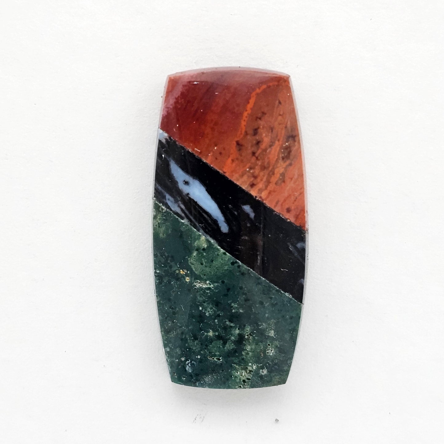 Intarsia inlay cabochon with agate and obsidian