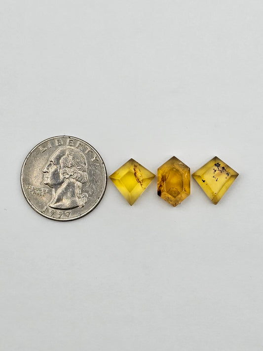 Amber half faceted set