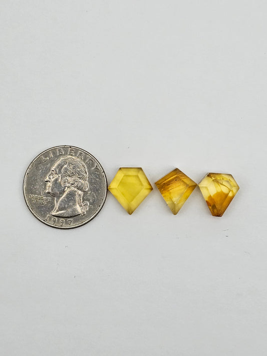 Amber half faceted set