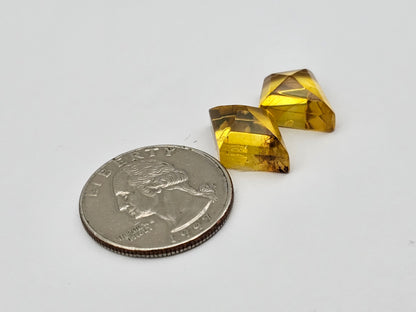 Amber half faceted set