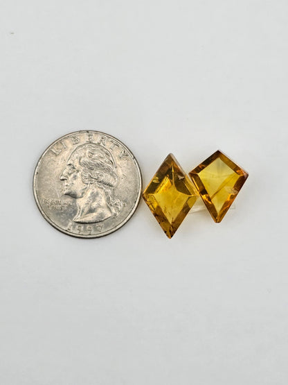 Amber half faceted set