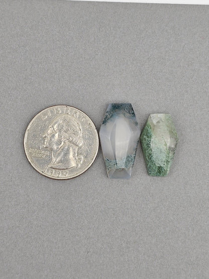 Moss agate coffin cabochon set