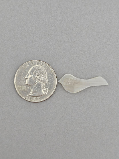 Gray agate bird cabochon