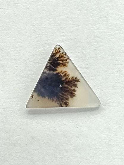 Scenic Dendritic Agate Cabochon – Natural Landscape Stone