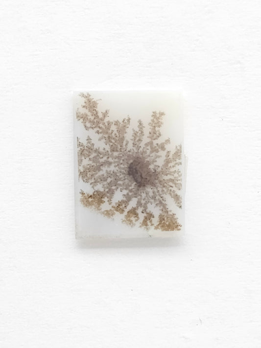 Scenic Dendritic Agate Cabochon – Natural Landscape Stone