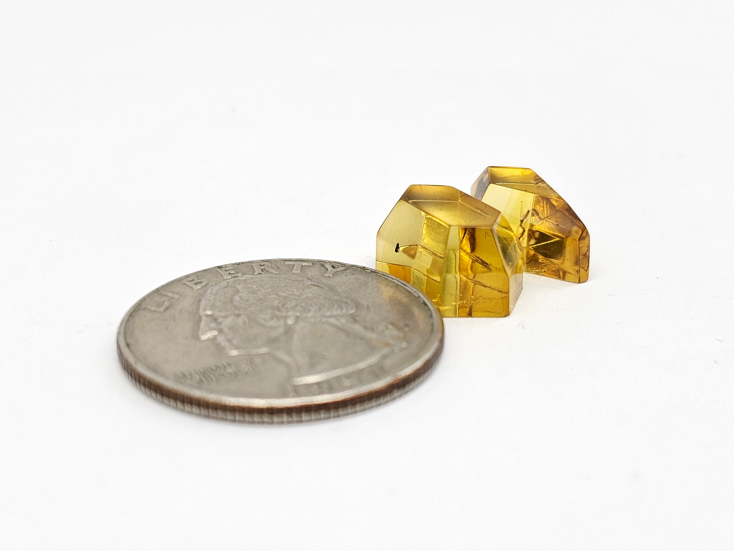 Amber Geometric Cabochon