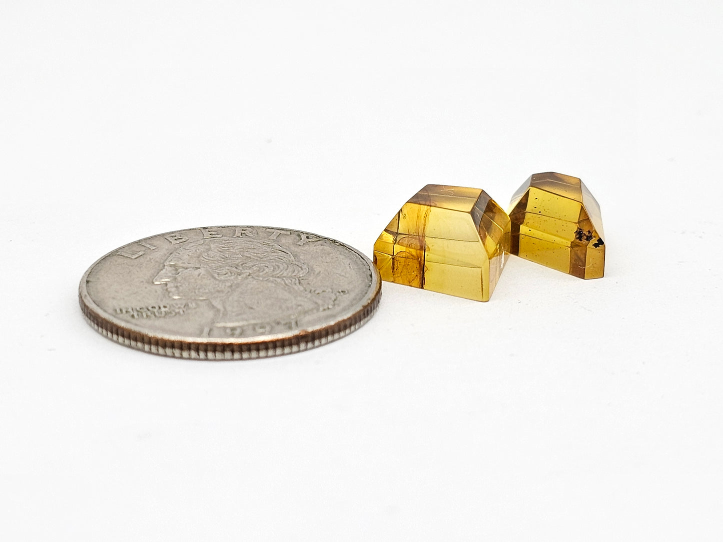 Amber Geometric Cabochon