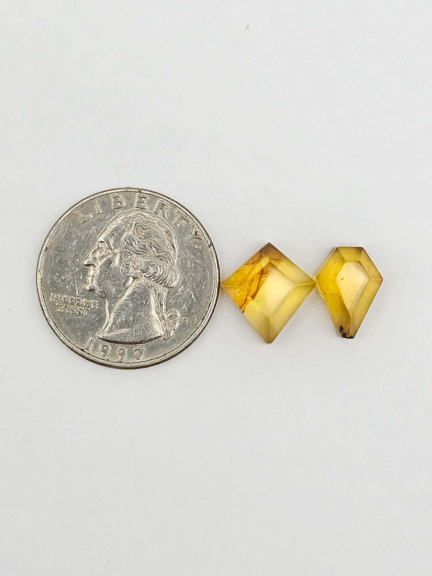 Amber Geometric Cabochon