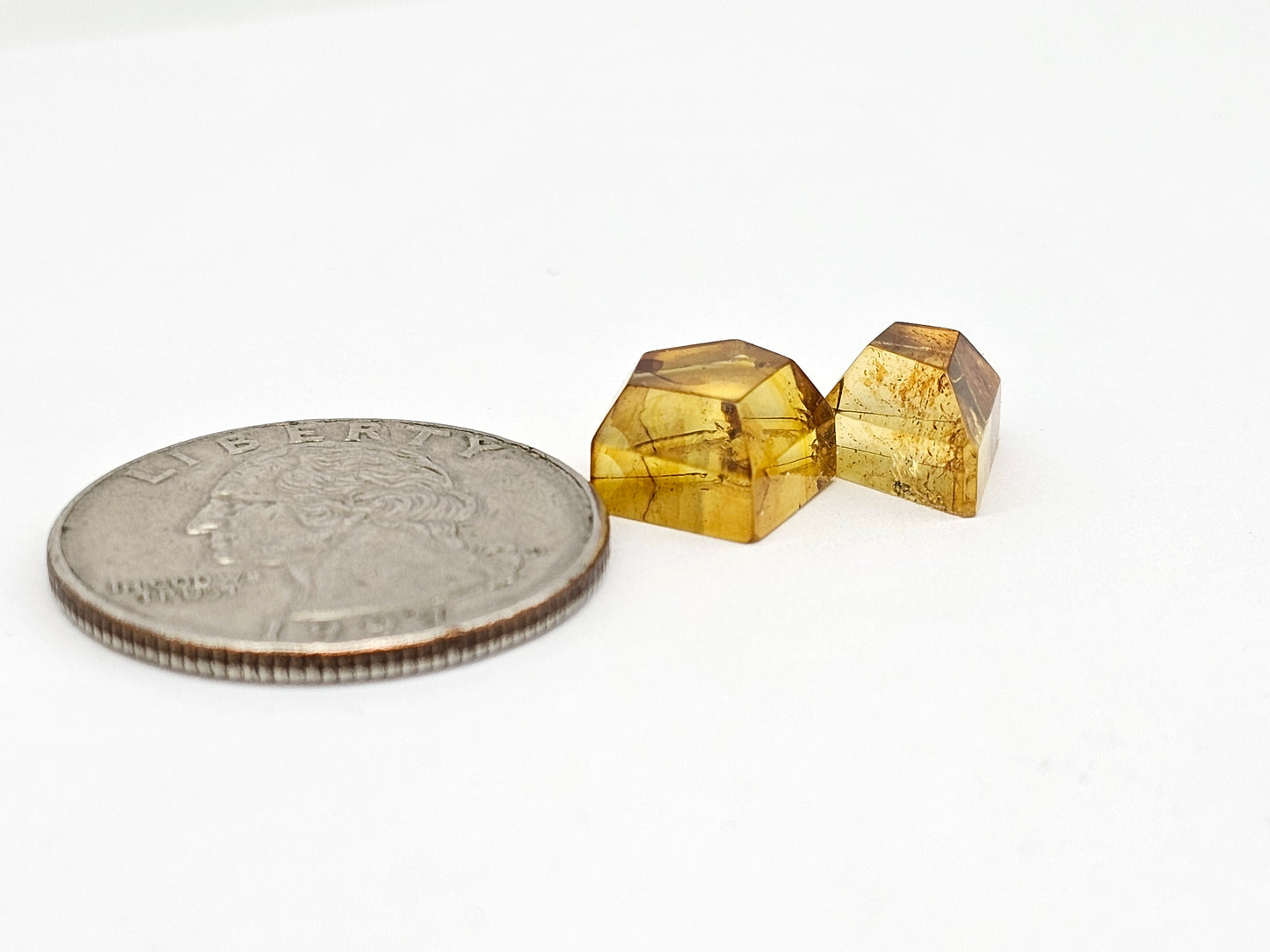 Amber Geometric Cabochon