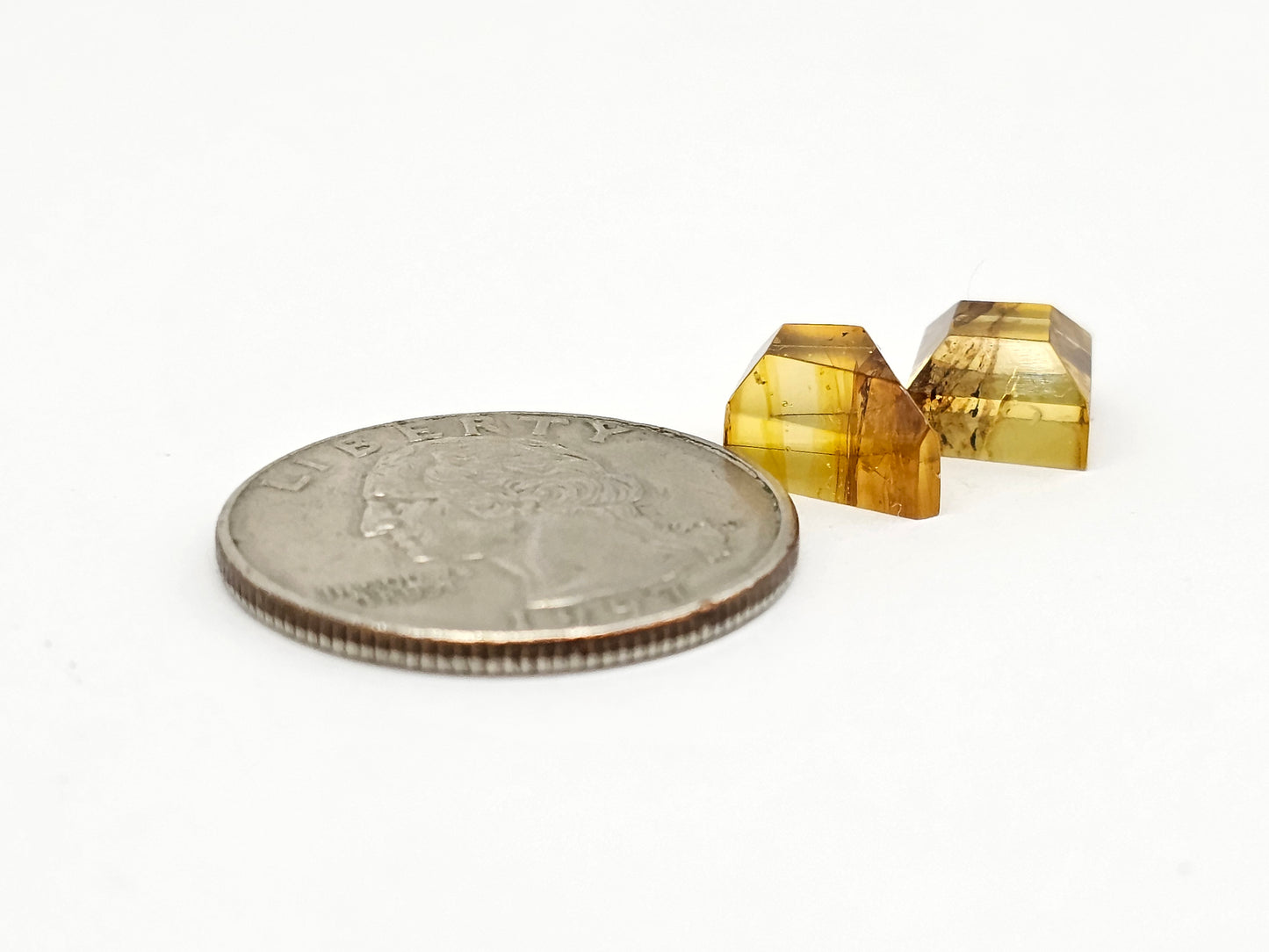 Amber Geometric Cabochon
