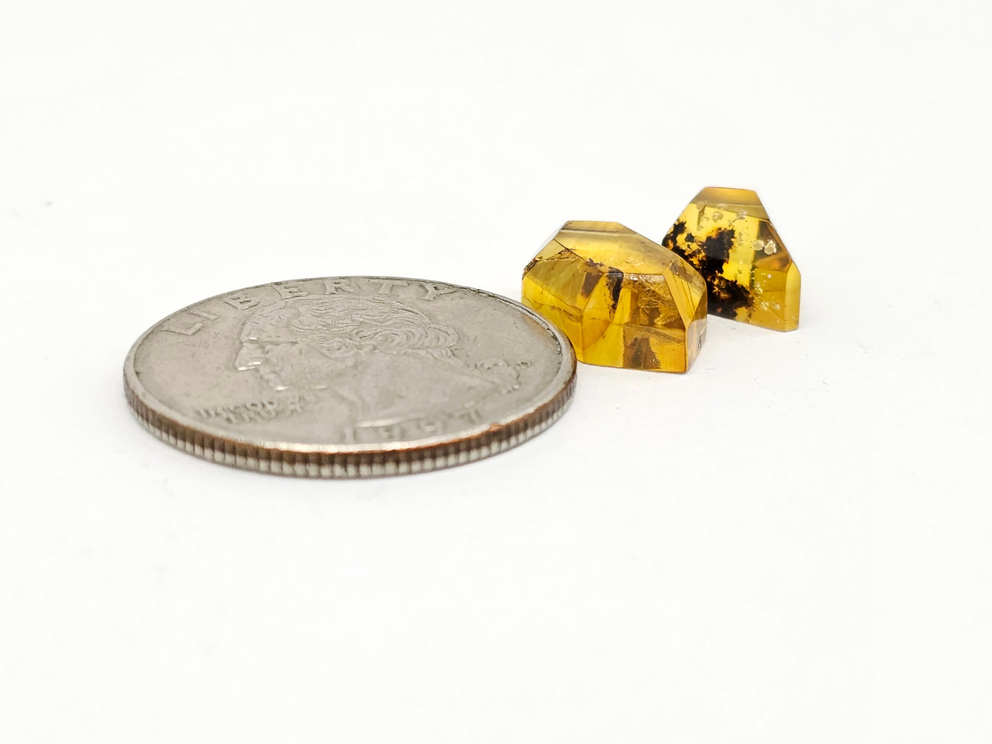 Amber Geometric Cabochon