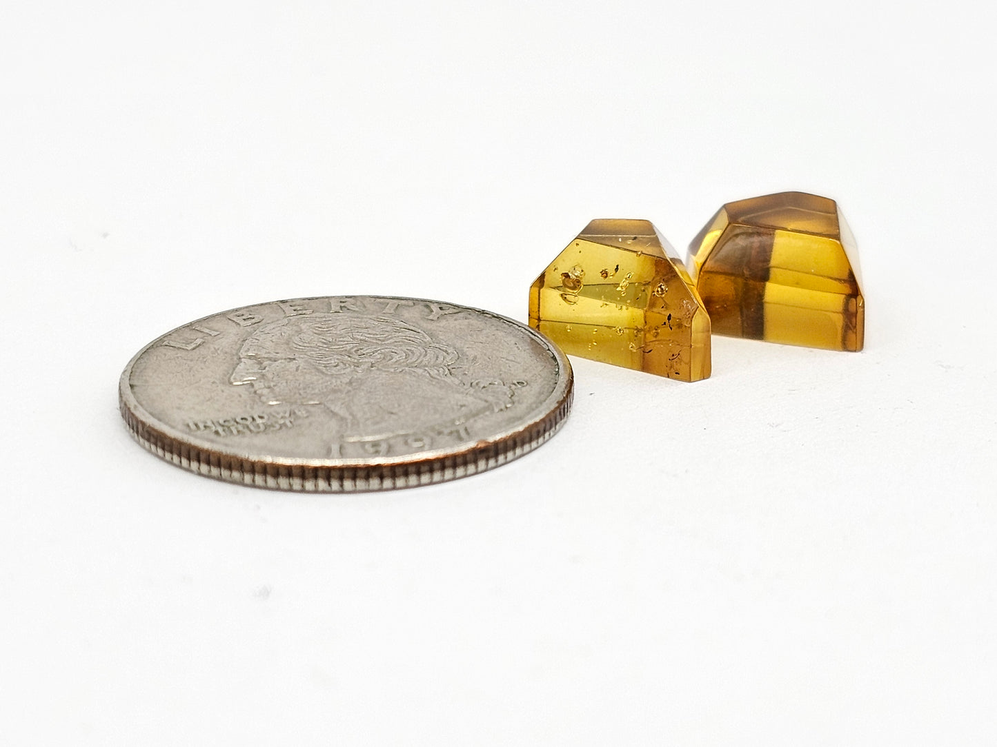 Amber Geometric Cabochon