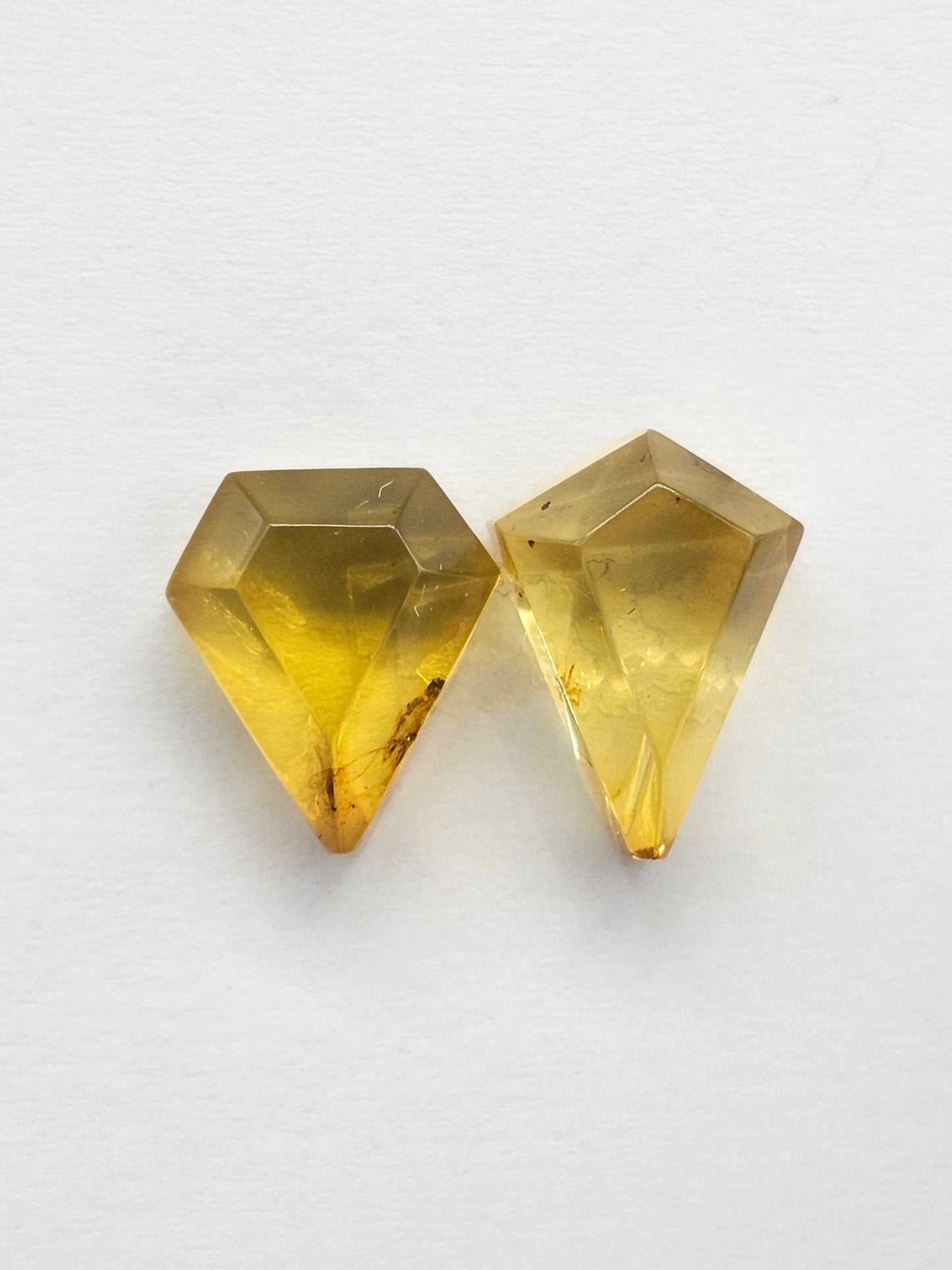 Amber Geometric Cabochon set
