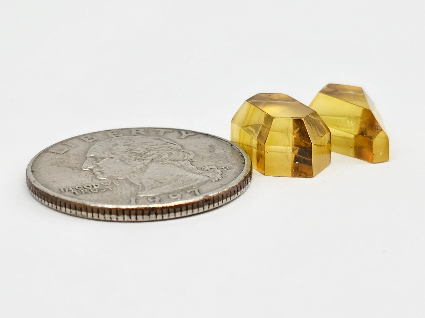 Amber Geometric Cabochon set