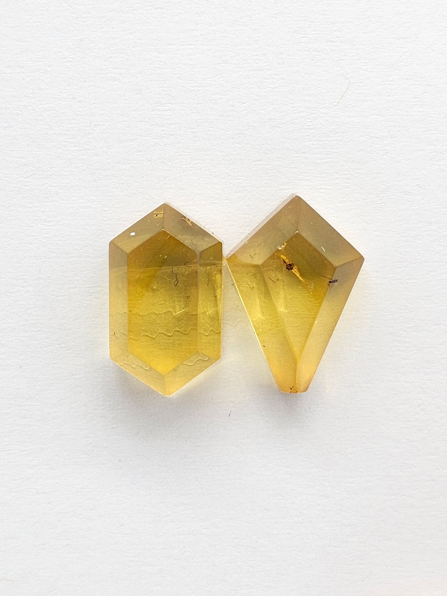 Amber Geometric Cabochon set