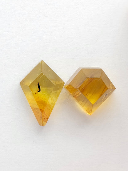 Amber Geometric Cabochon set