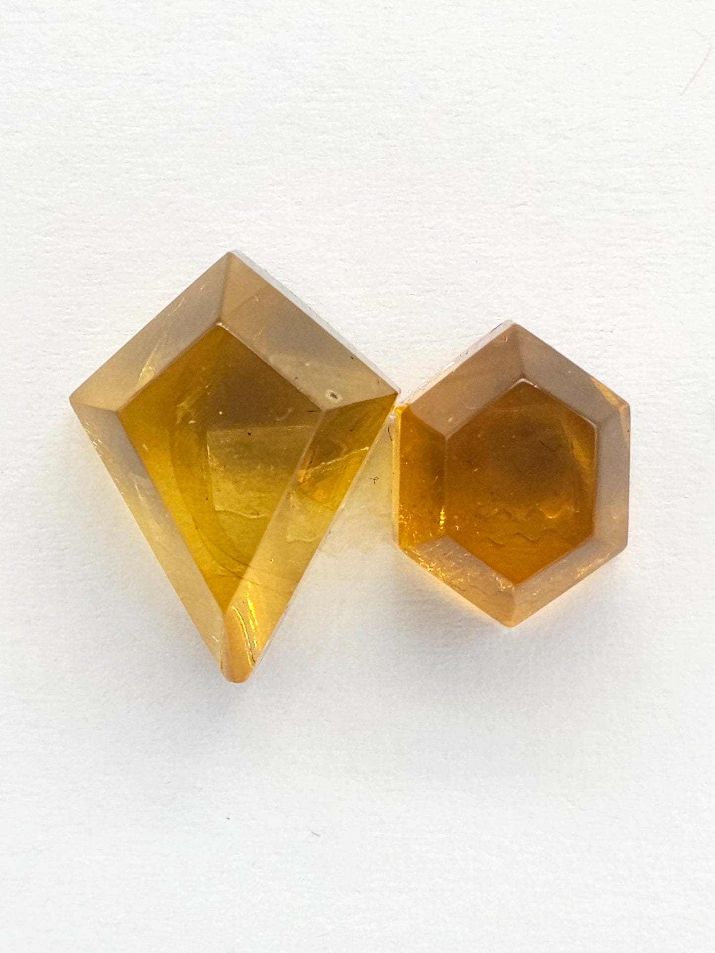 Amber Geometric Cabochon set