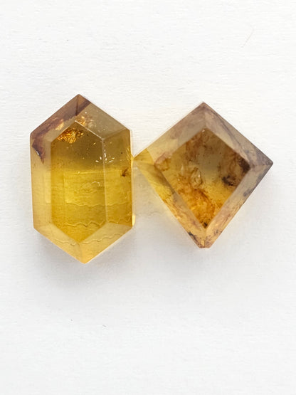 Amber Geometric Cabochon set