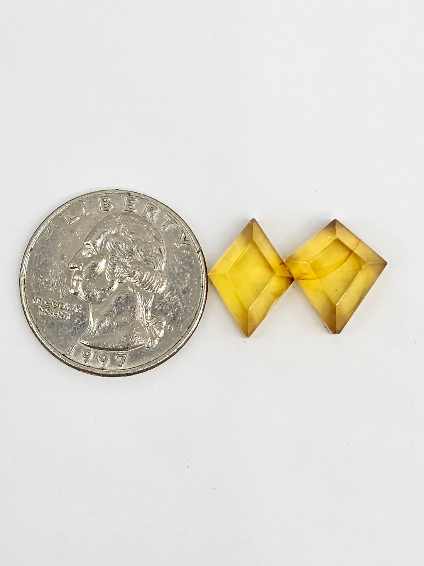 Amber Geometric Cabochon set