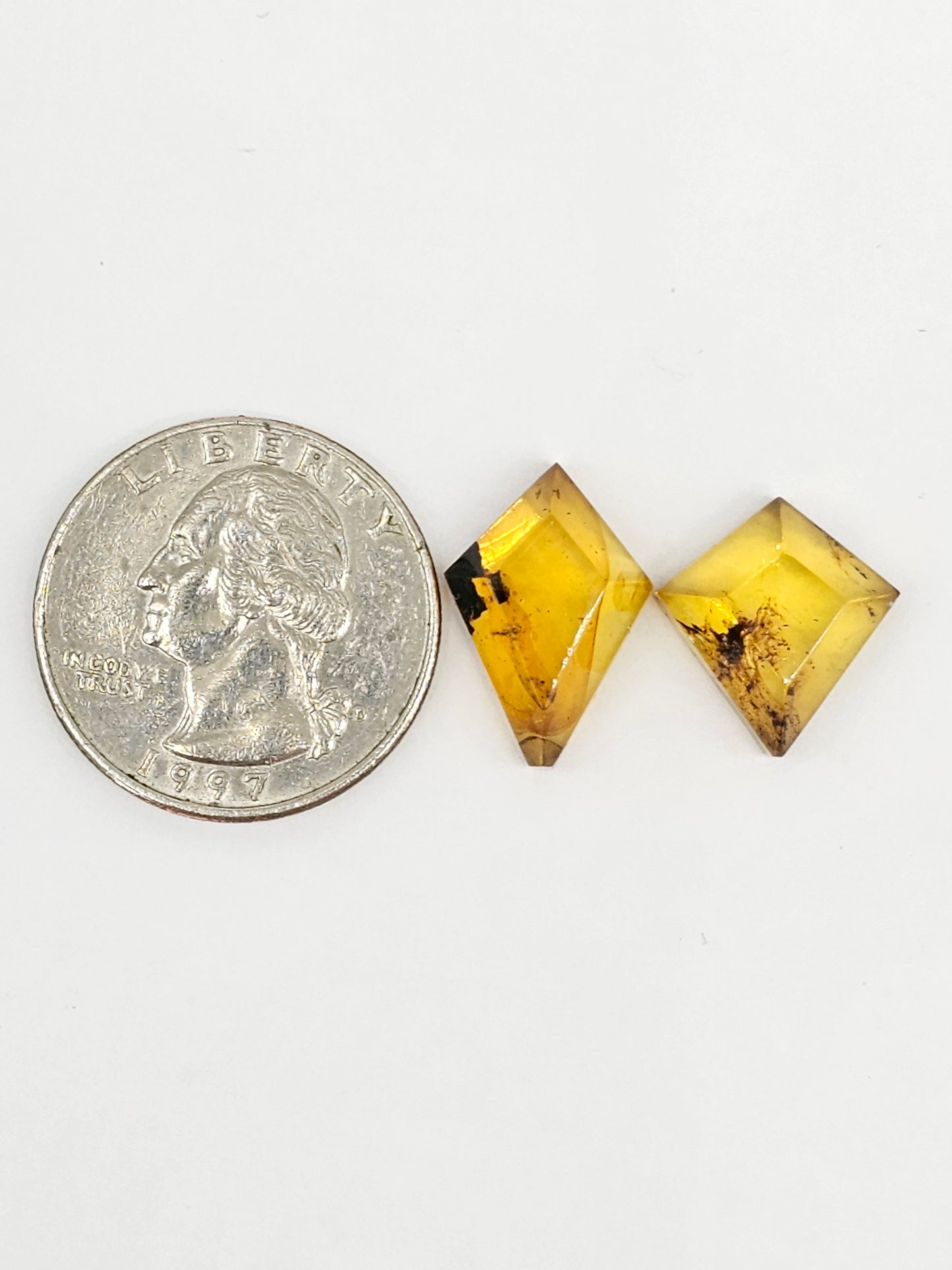 Amber Geometric Cabochon set