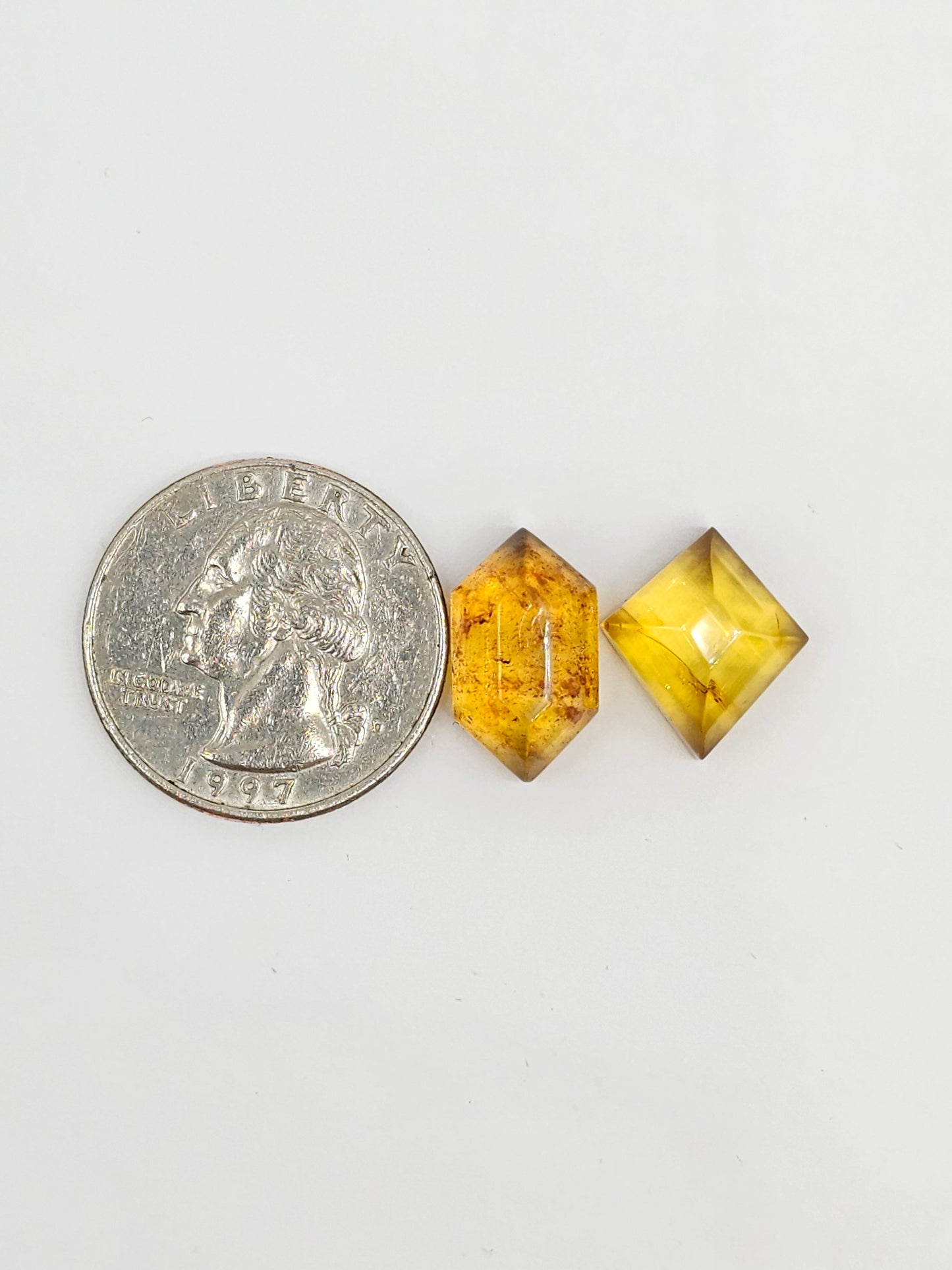 Amber Geometric Cabochon set
