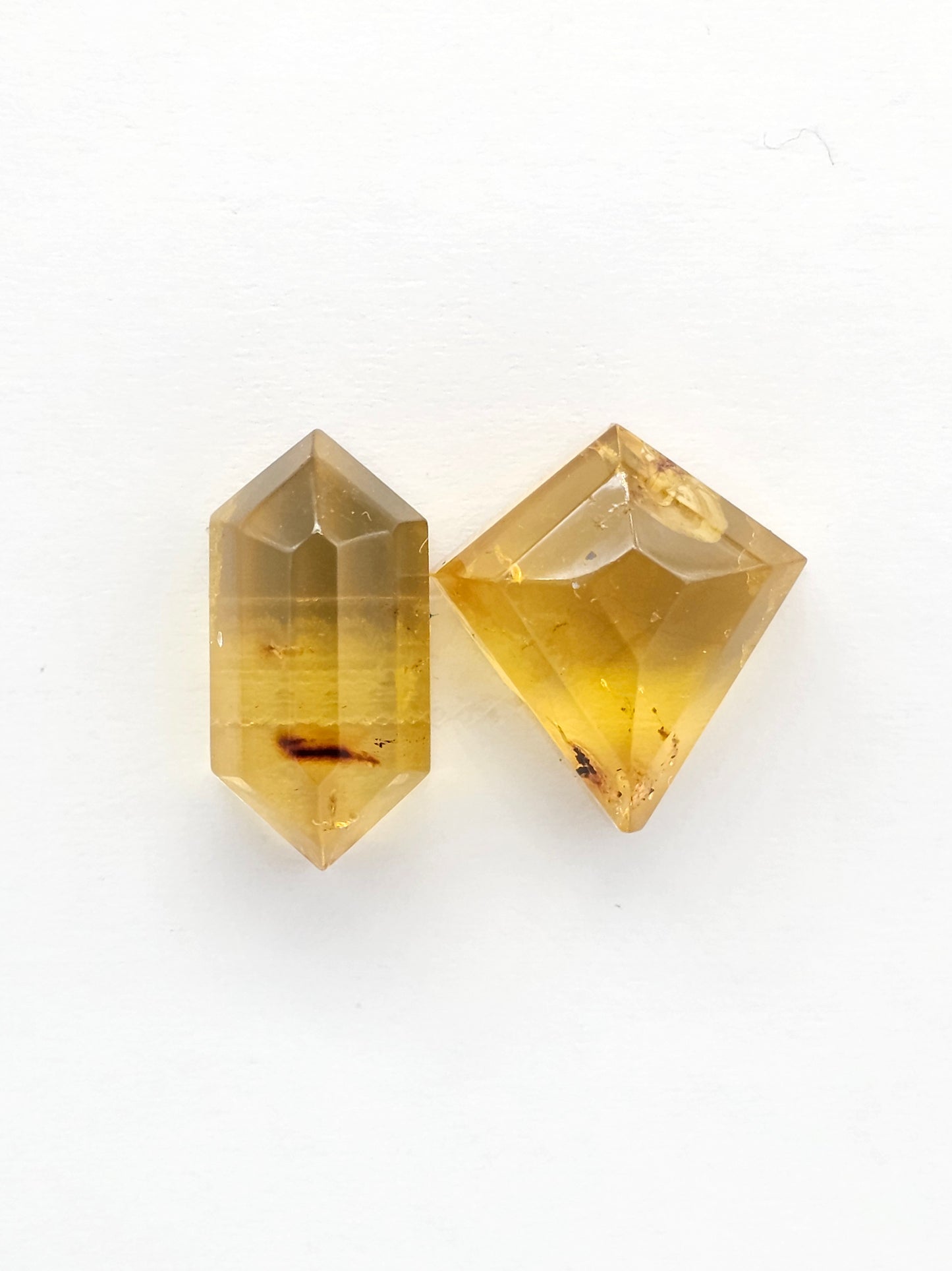 Amber Geometric Cabochon set