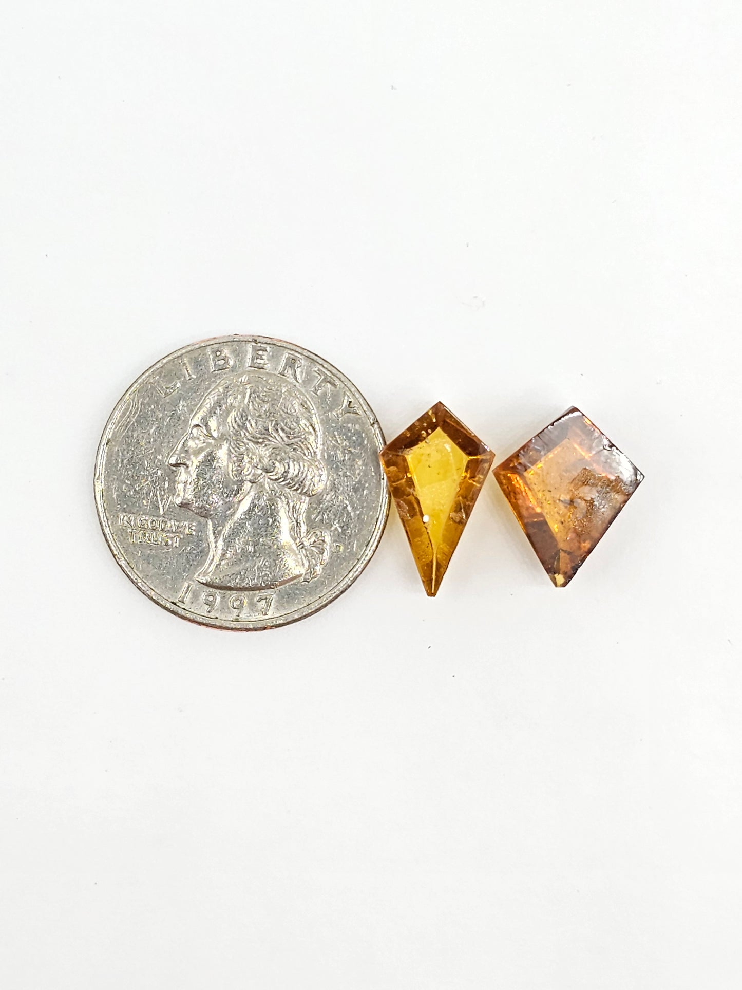 Amber Geometric Cabochon set