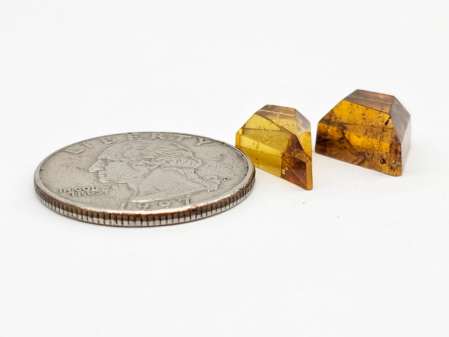 Amber Geometric Cabochon set