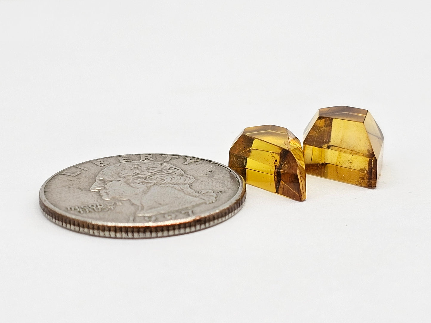 Amber Geometric Cabochon set