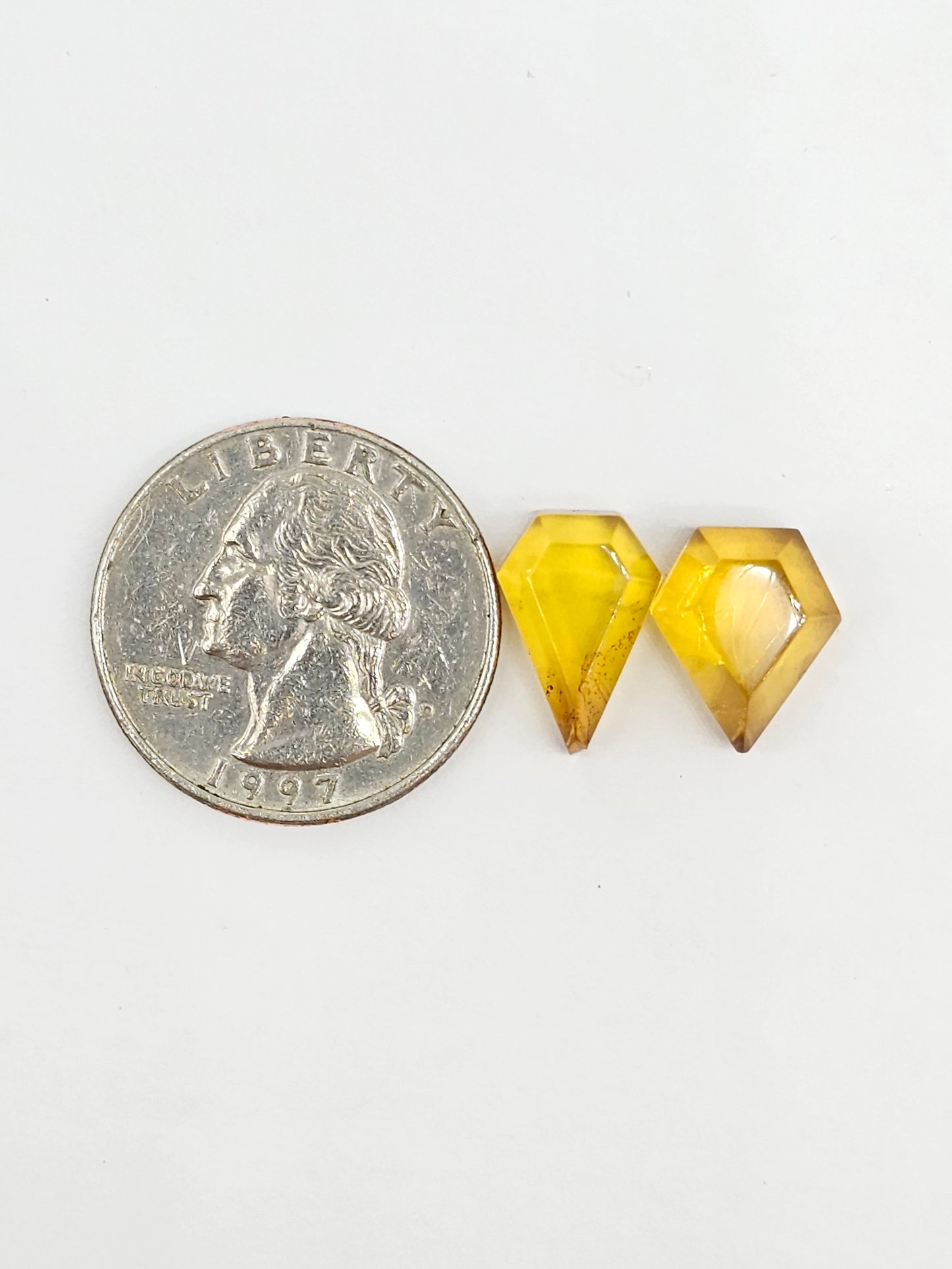Amber Geometric Cabochon set