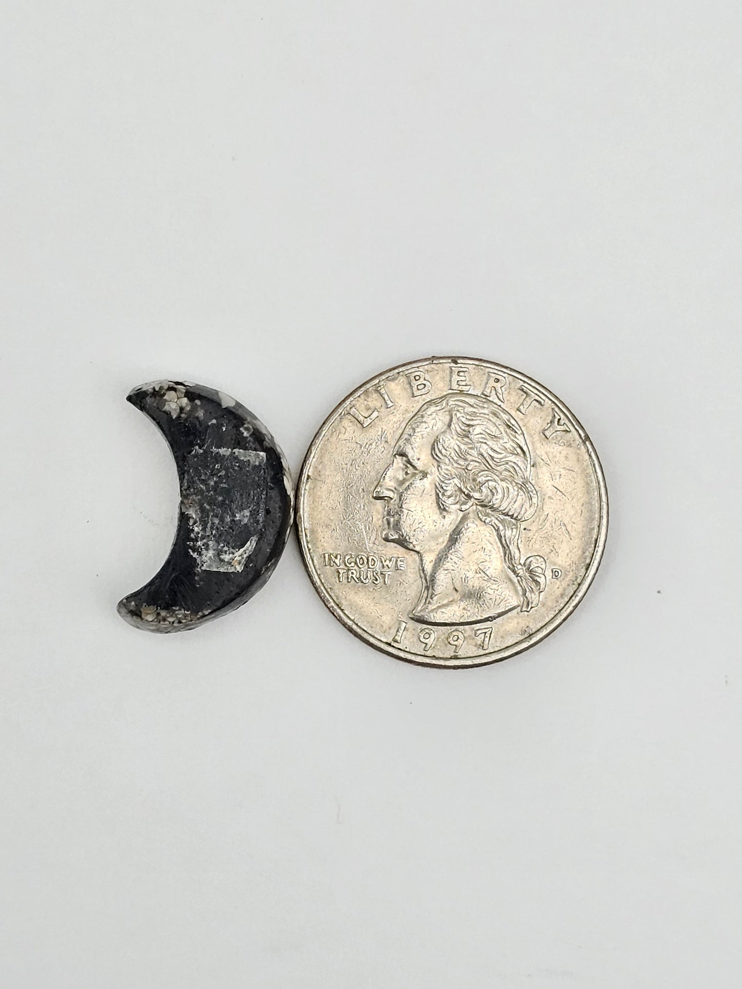 Snake skin agate moon cabochon